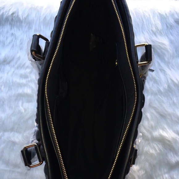 🌹👜💎bebe Diamanda Tote Black Quilted Mini Studs - Picture 8 of 8